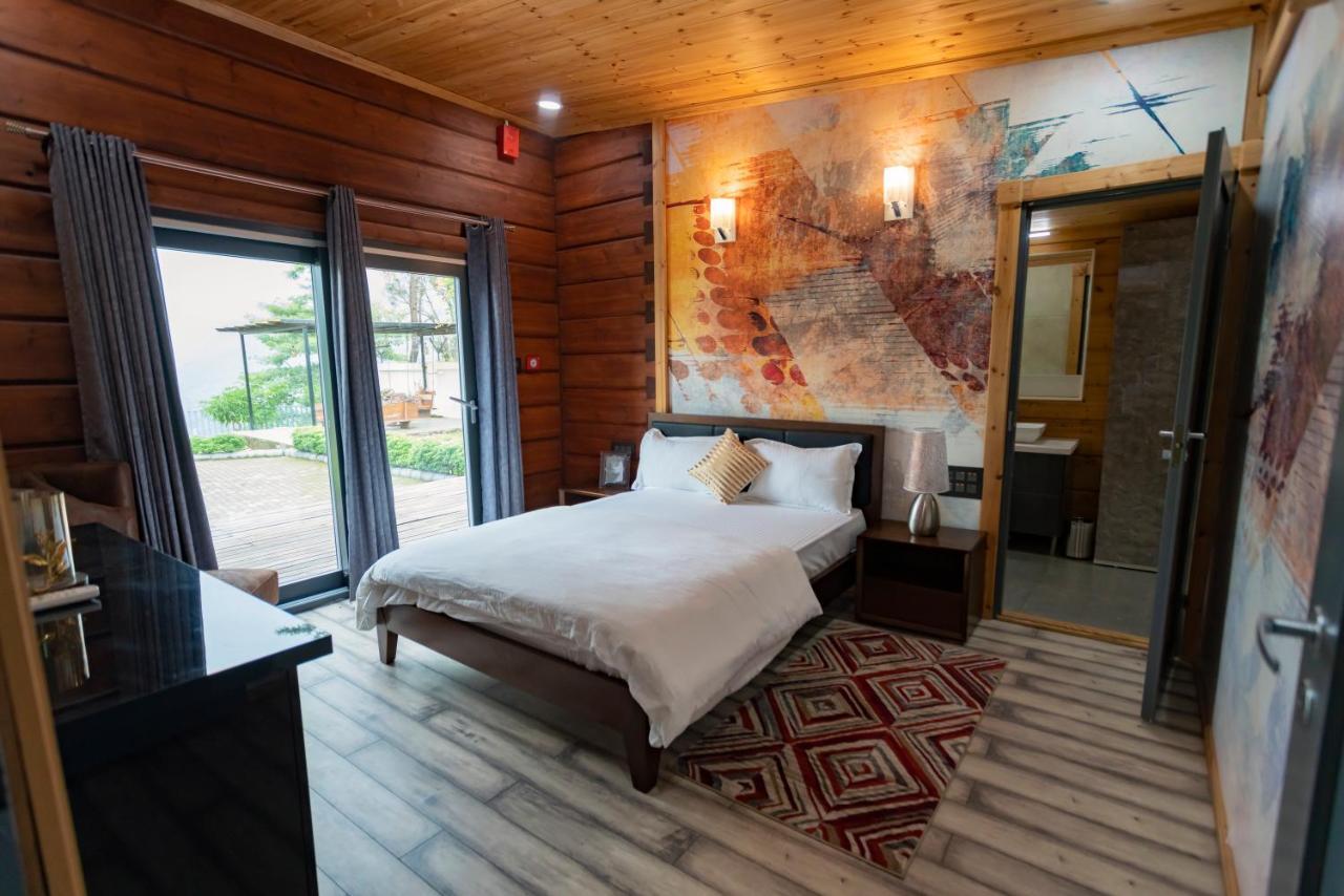 Saffronstays Paradise Pines, Dehradun - Cliff Villa With Valley & Forest Views Exterior foto